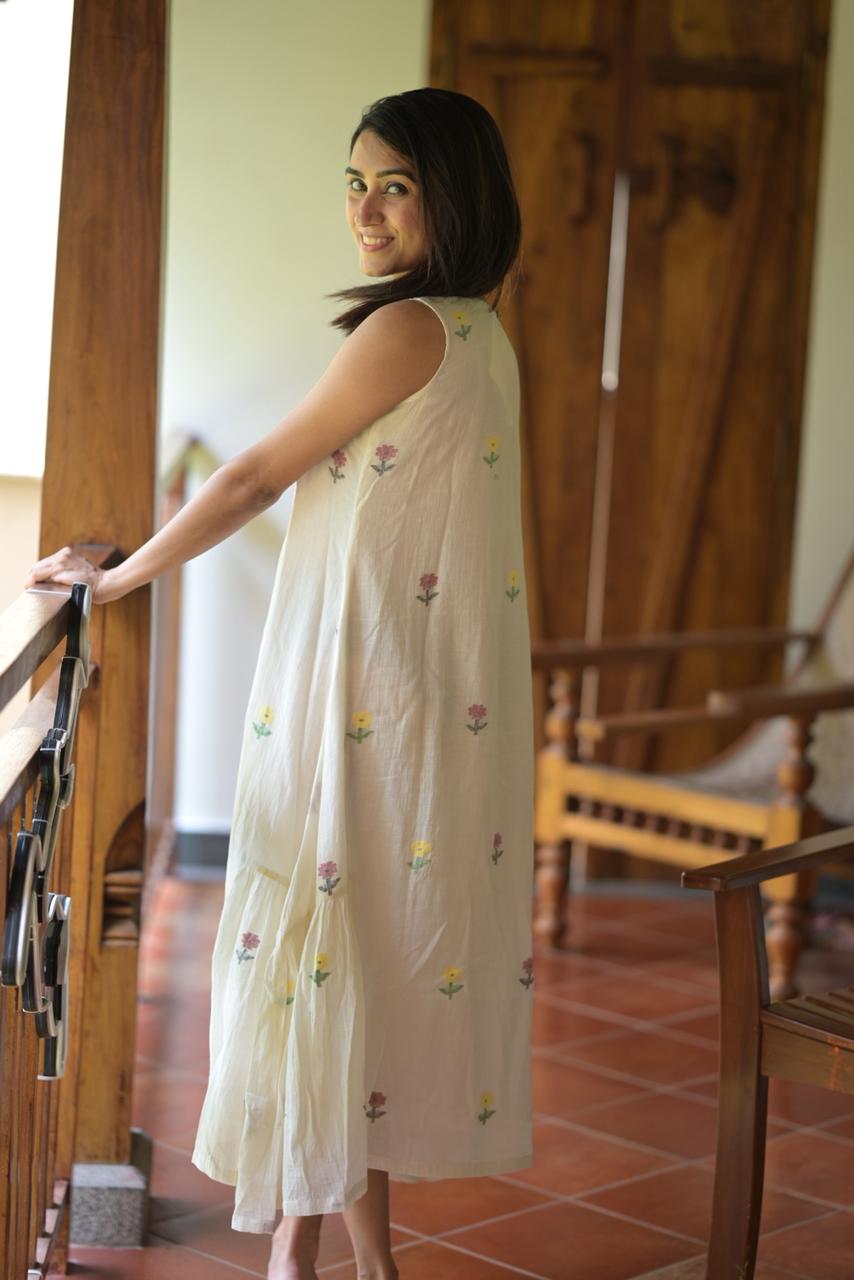Khadhi mul cotton with Handloom Jamdhani dress